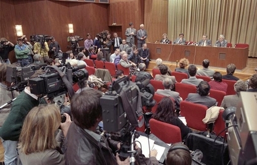 Die denkwürdige historische Pressekonferenz