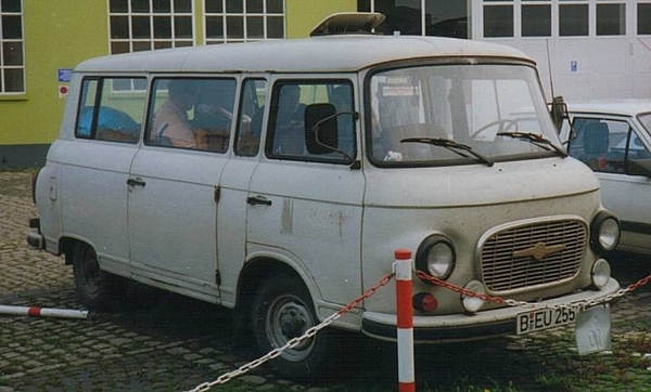 Barkas B1000